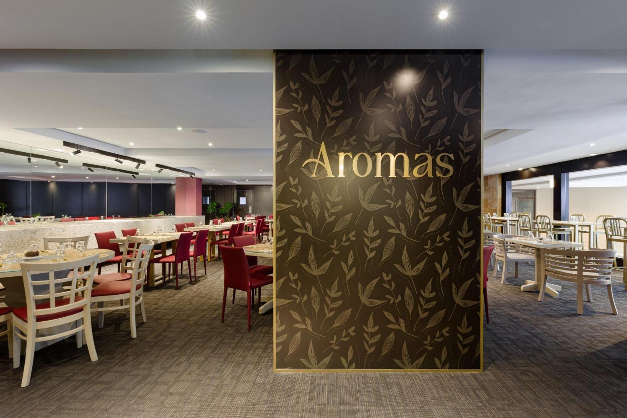 Sheraton Grand Panama Exterior photo Aromas restaurant