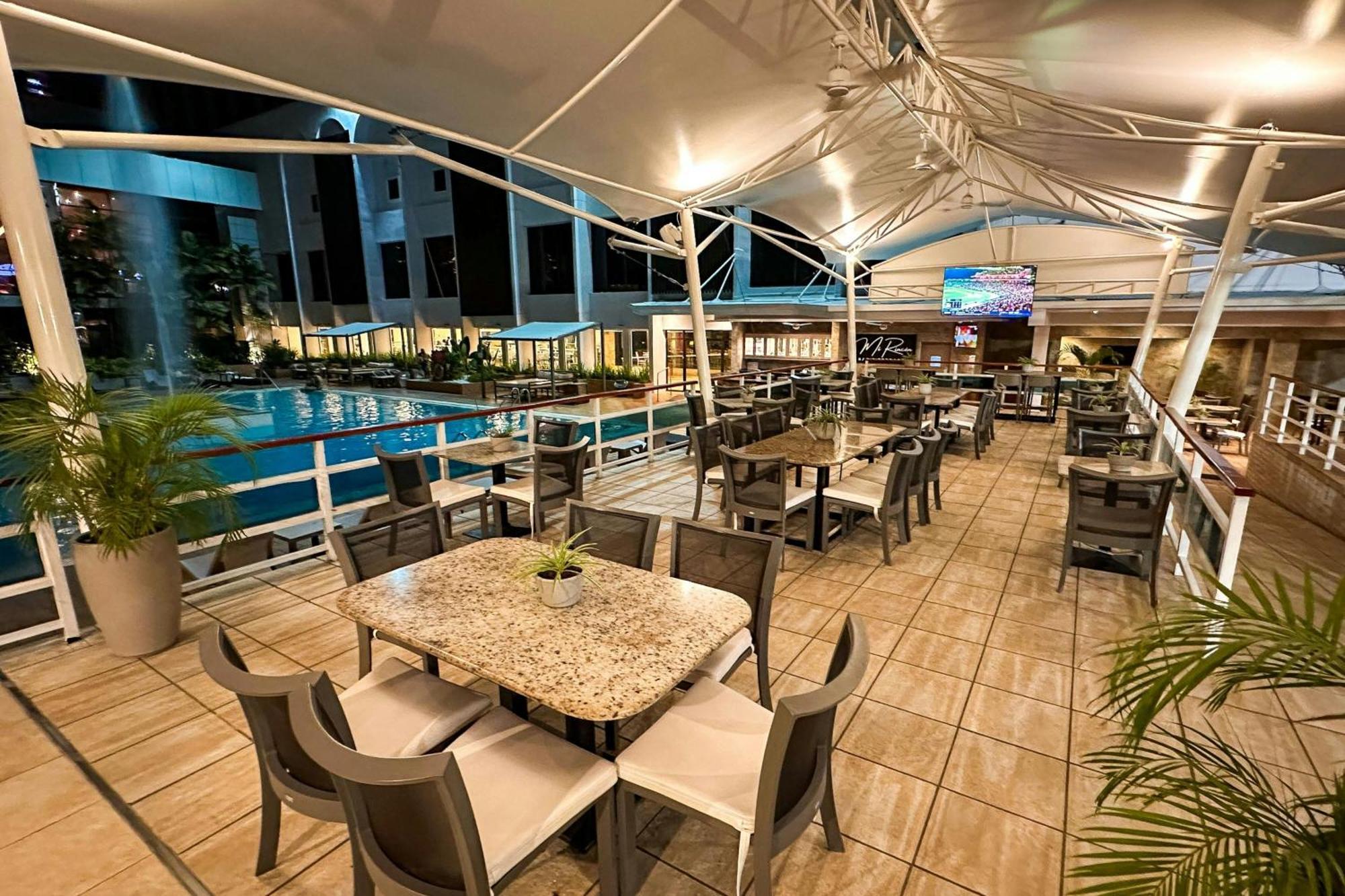Sheraton Grand Panama Exterior photo